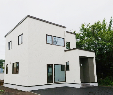 優れた耐候性屋根【雪印スーパーモスリーGL】