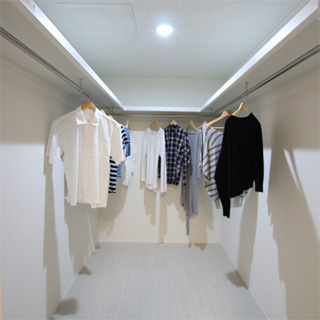 2Fストレージルーム