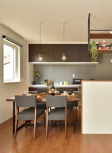 優しい風が吹き抜ける爽やかな家