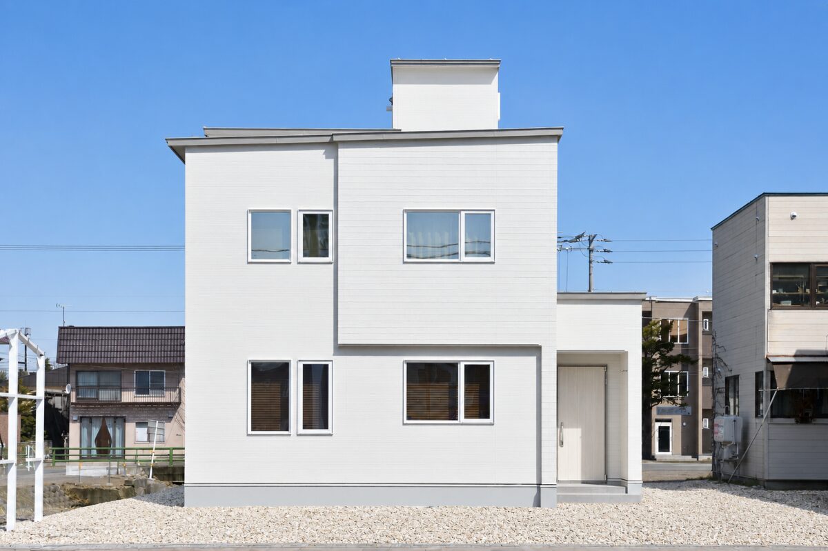 『泊まれるモデルハウス』屋上のある家