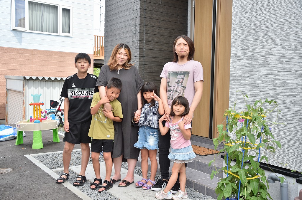 もうすぐ７人！大家族がのびのび暮らす家