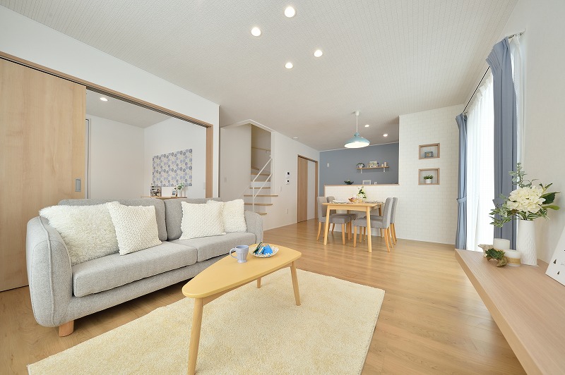 何気ない日常生活をイメージする