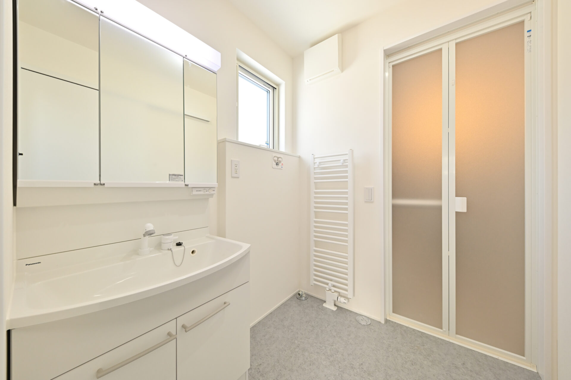 アーバンナチュラルモデルハウス【東光3条5丁目】