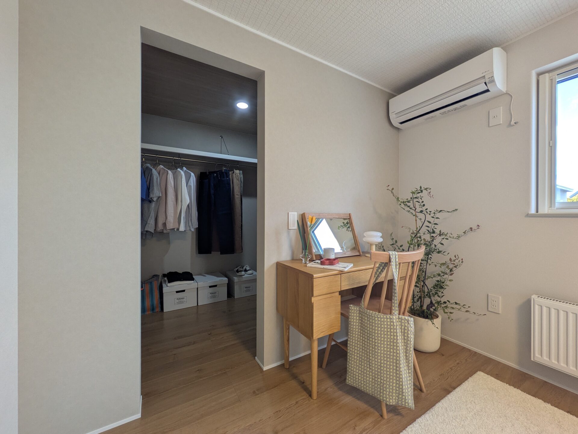 新しい北欧スタイルと吹抜が紡ぐ家【東旭川展示場】